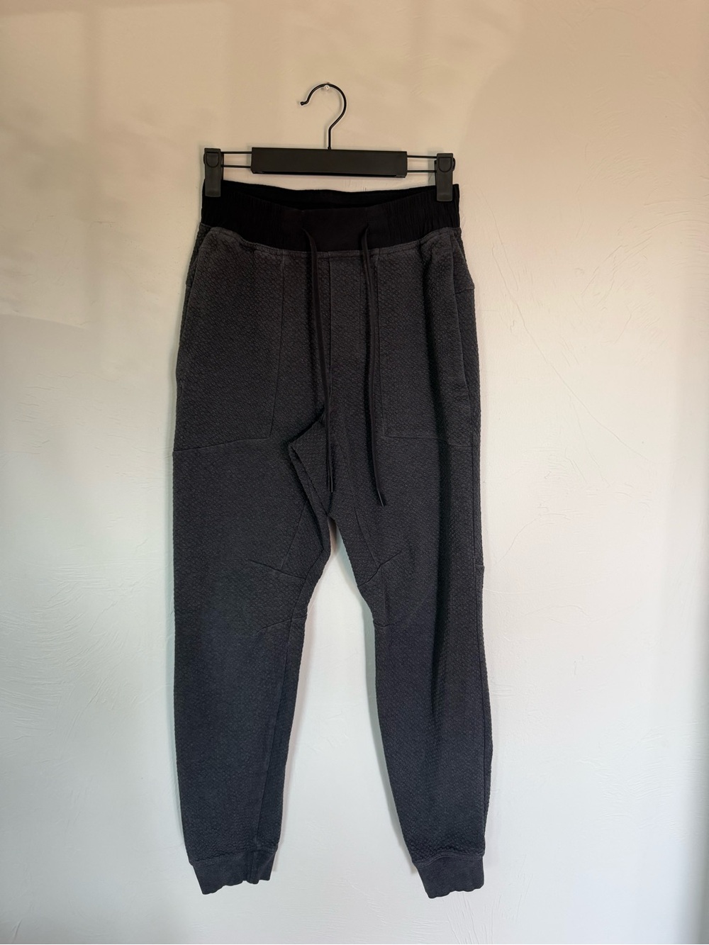 Men’s Lululemon At Ease Jogger - Heathered Black